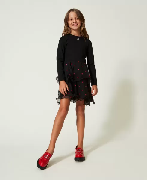 Mädchen Billig Twinset Stickerei Herzen Schwarz / Ultra Red Kurzes Kleid Mit Georgettebesatz Mit Herzen Kleider